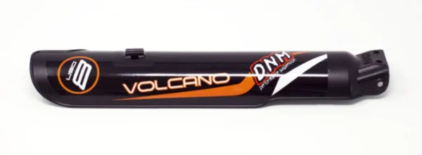 light-bee-dnm-fork-mud-guard-right-651638_670x246.webp