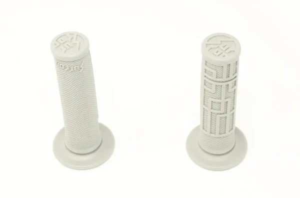 light-bee-handlebar-grip-set-grey-486184_670x440.webp