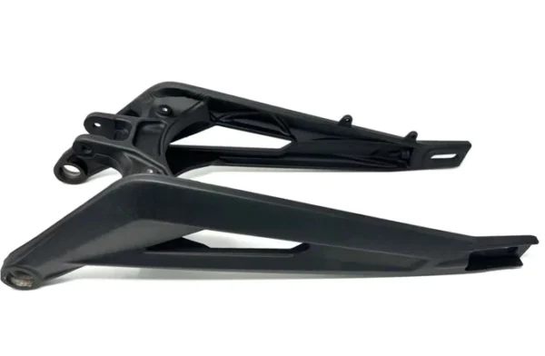 light-bee-swingarm-black-719146_669x437.webp